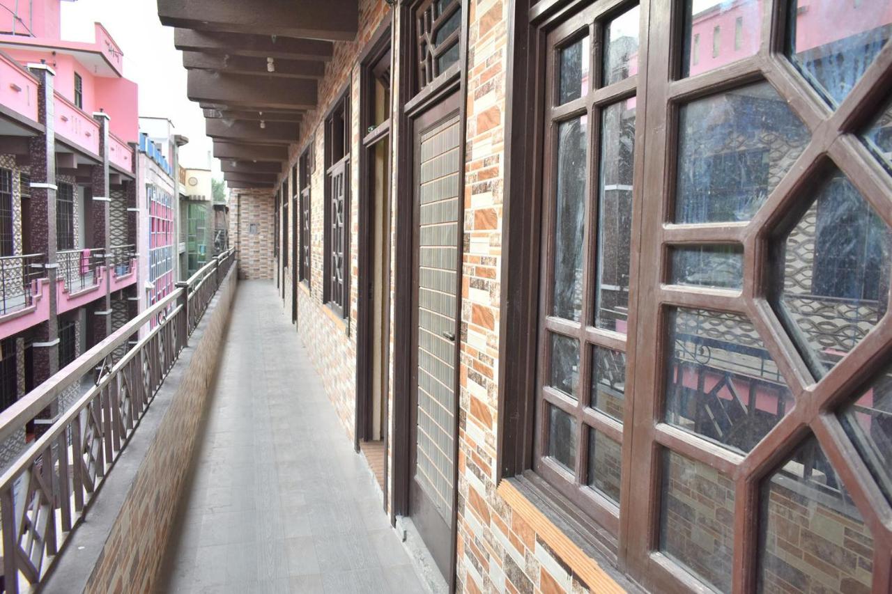 Zara Residence 1 Saidu Sharif Exterior photo
